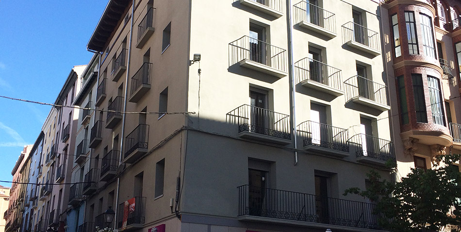 Carpintería de aluminio: esencial para la rehabilitación de edificios